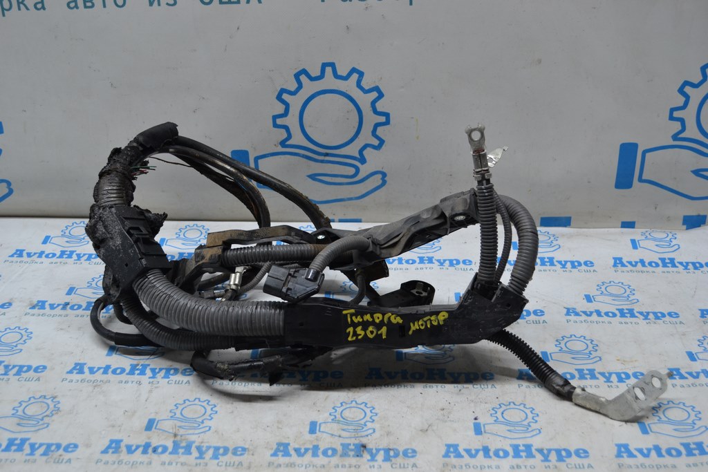 Проводка моторная Toyota Tundra 22- (01) первая подгорела