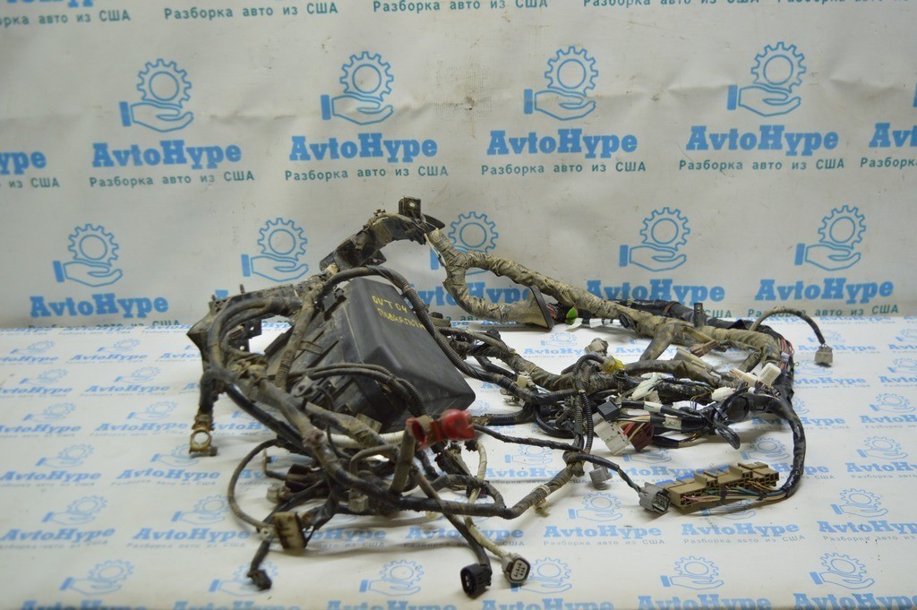 Проводка подкапотная с блоком предохранителей Subaru Outback 15-19 (04)