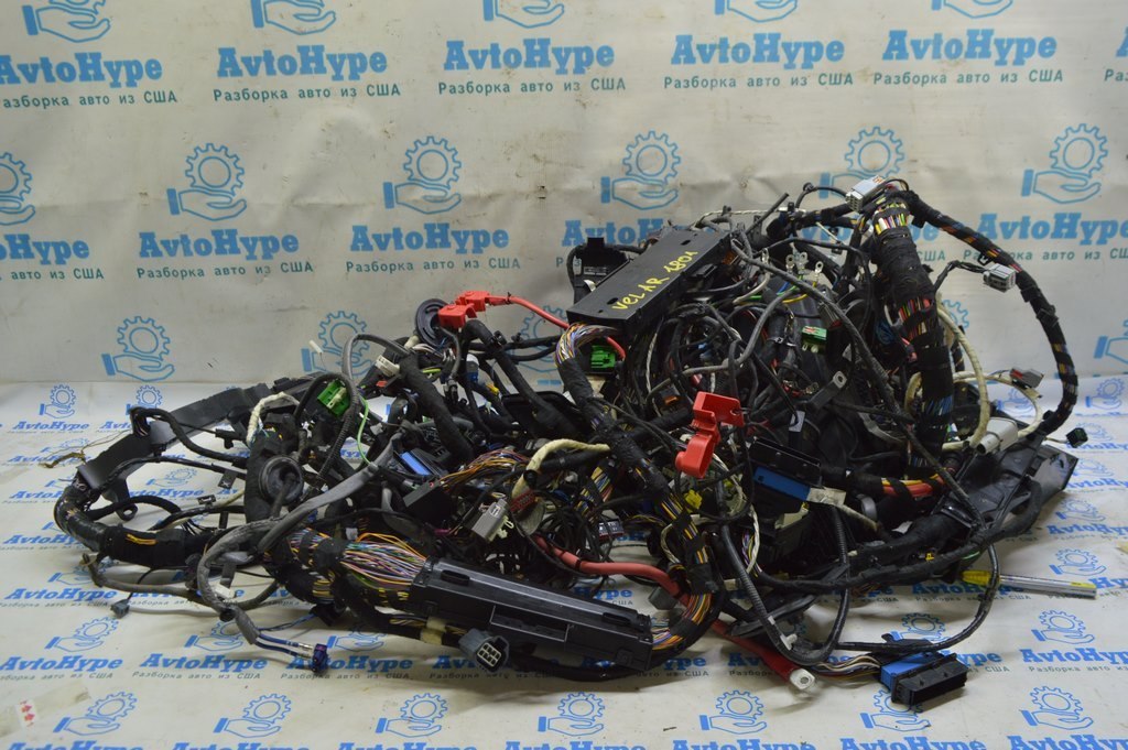 Проводка салона основная Range Rover Velar L560 17- (01)