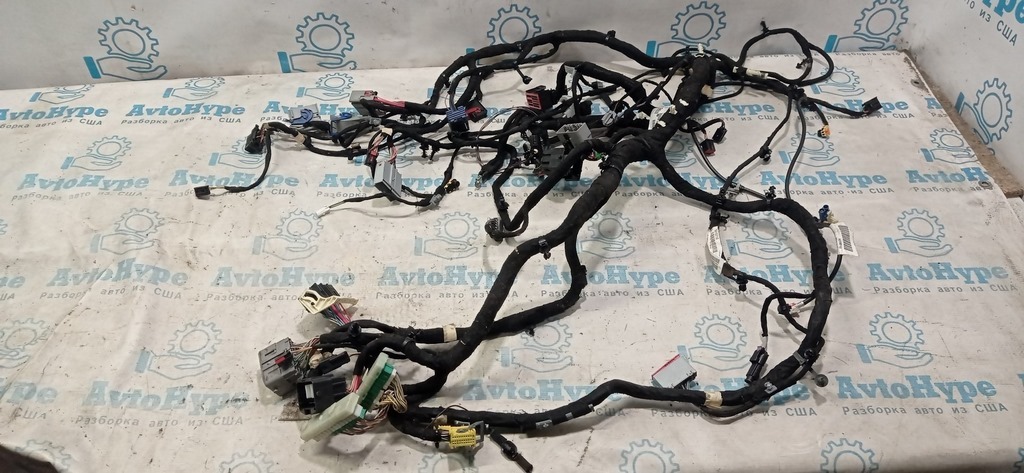 Проводка салонная Jeep Cherokee KL 14- 2.4 (02)
