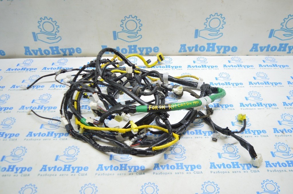Проводка салонная Subaru Forester 19- SK (01) правая