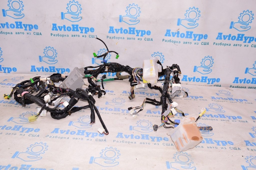 Проводка салонная Subaru Outback 15-19 (02)