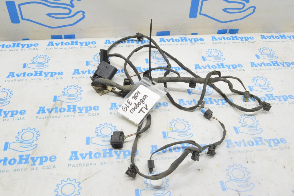 Проводка телевизора Mercedes GLE-class C292 12-19 3.0 (01)