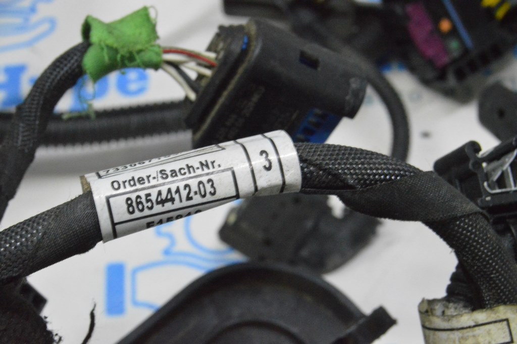 Проводка топливных форсунок BMW X5 G05 19-24 3.0T (01) откусана — фото 4
