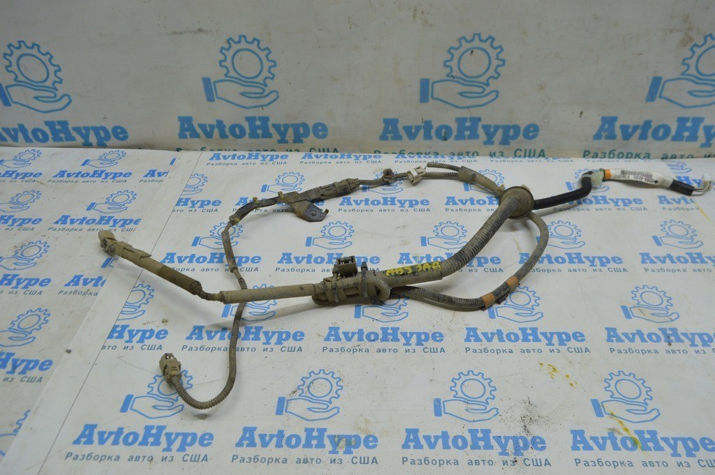 Проводка заднего подрамника Lexus RX450h 10-15 AWD (02) первая