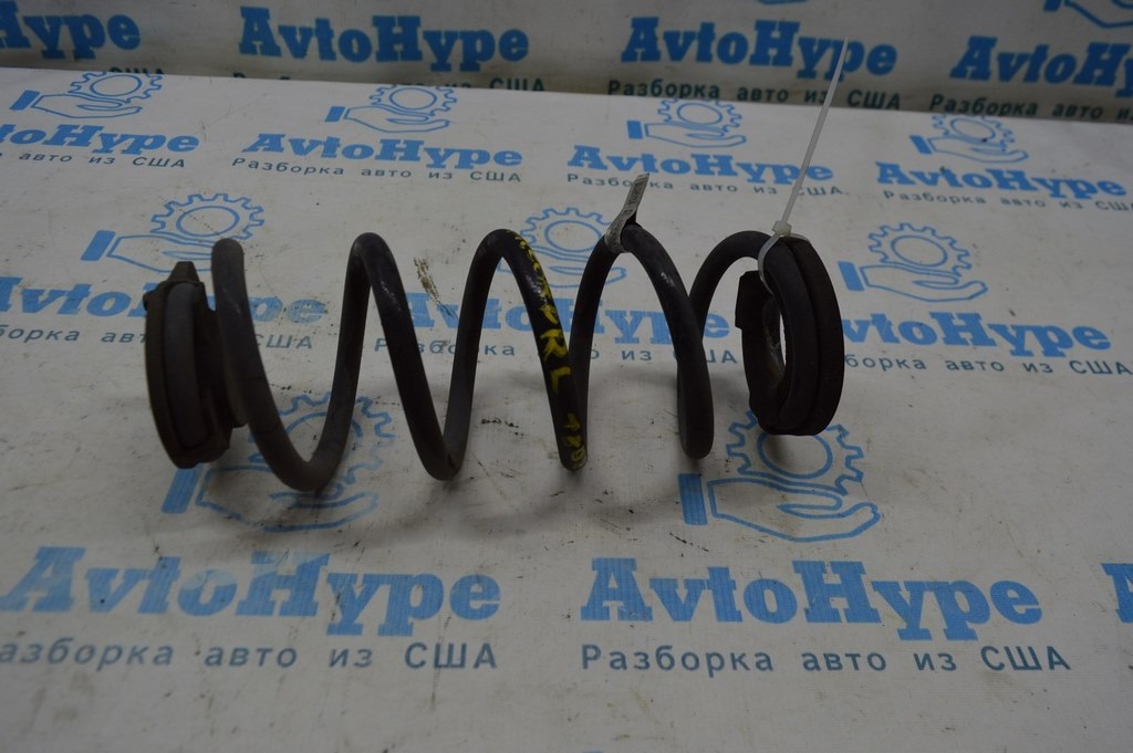 Пружина зад лев Honda Accord 18-