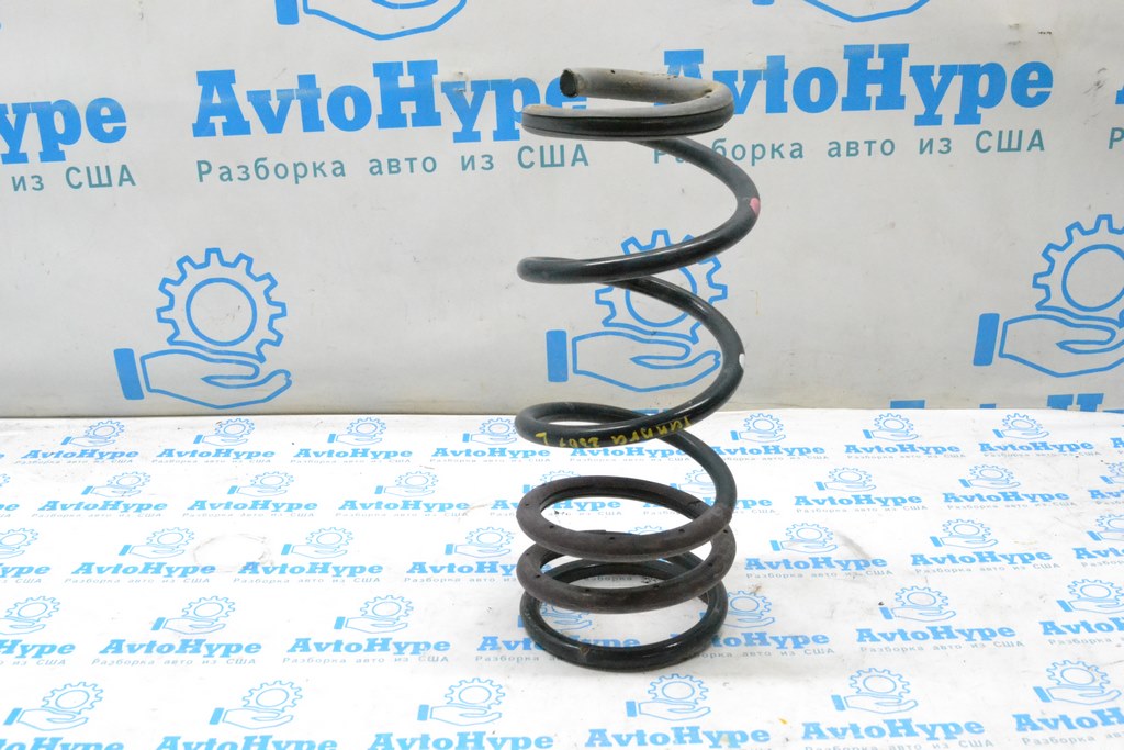 Пружина зад лев Toyota Tundra 22-