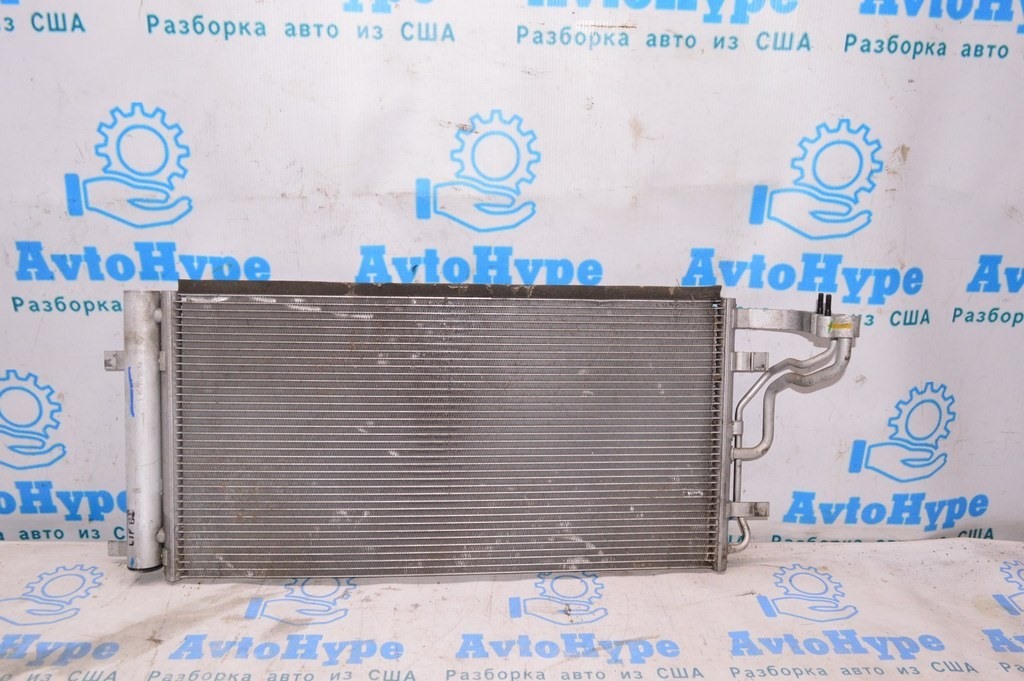 Радиатор кондиционера (конденсер) HYUNDAI ELANTRA AD 17- 1.4т
