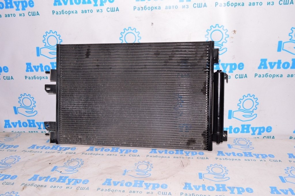 Радиатор кондиционера (конденсер) Jeep Compass 11-16 2.0 (02)