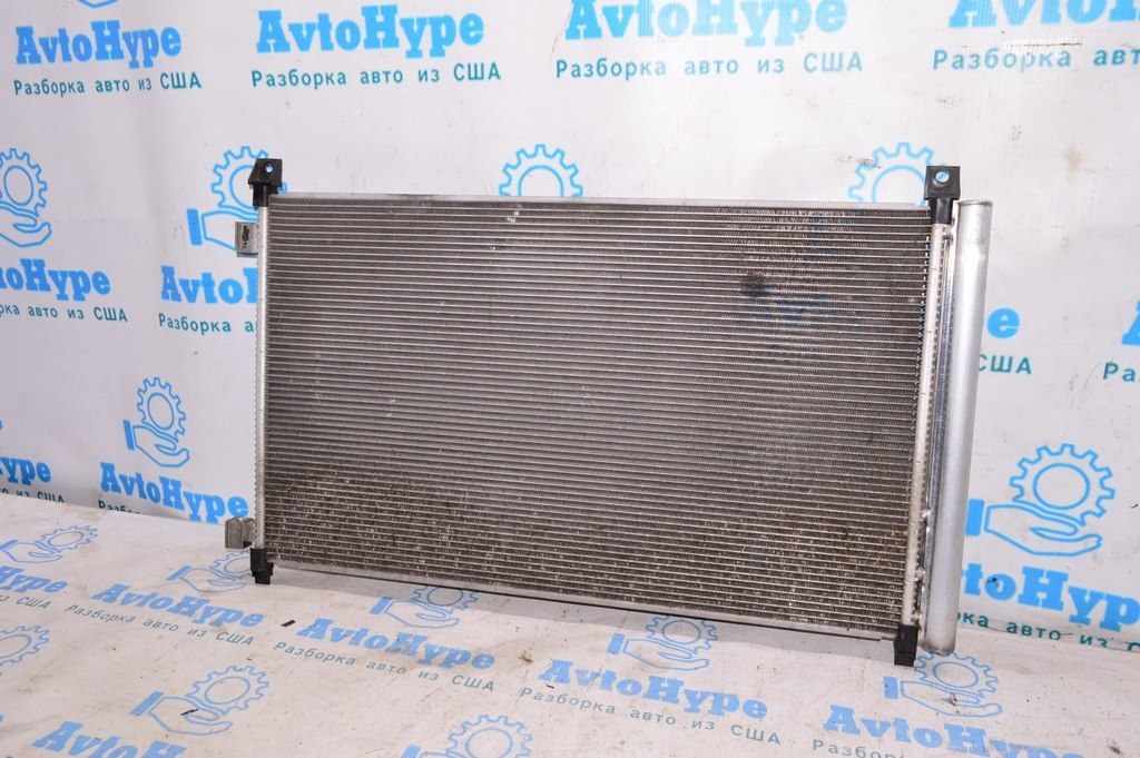 Радиатор кондиционера (конденсер) Nissan Rogue 14- (05)
