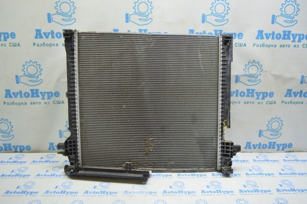 Радиатор охлаждения (вода BMW X3 G01 18-23  X4 G02 3.0 B58 (01) деф.