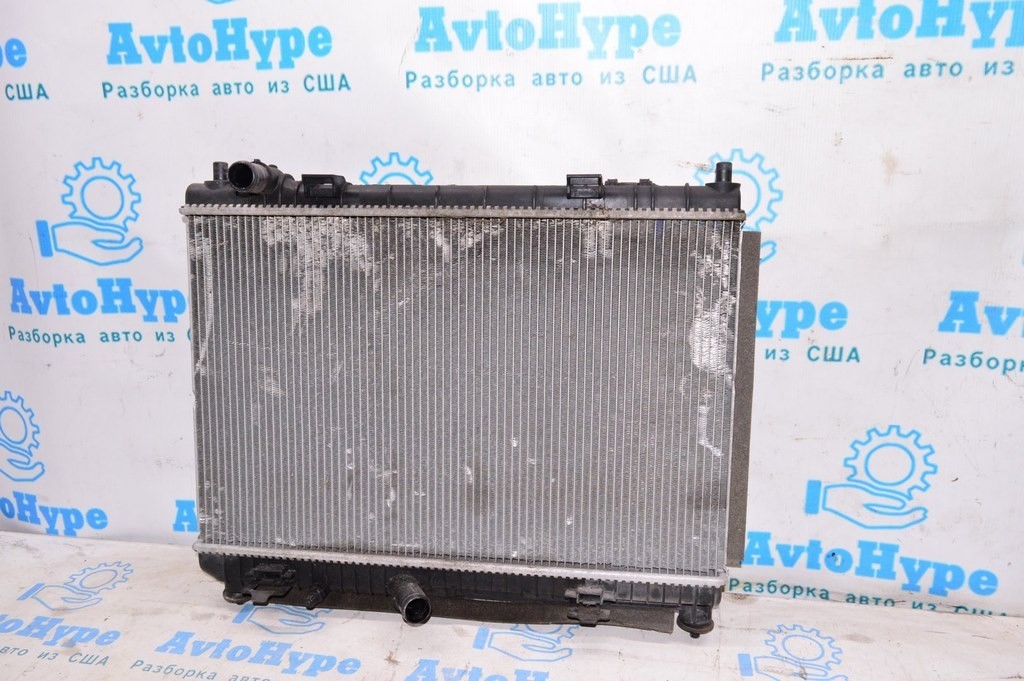 Радиатор охлаждения (вода) Ford Fiesta 11-19 1.6 (03)