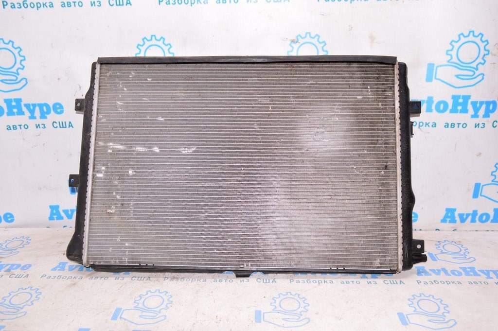 Радиатор охлаждения (вода) Ford Focus mk3 11-18 2.0 (05)