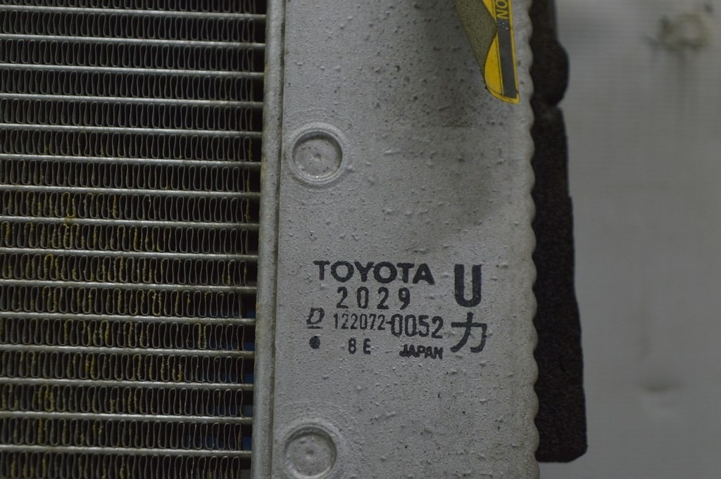 Радиатор охлаждения вода Lexus RX300 RX330 04-06 (01) — фото 2