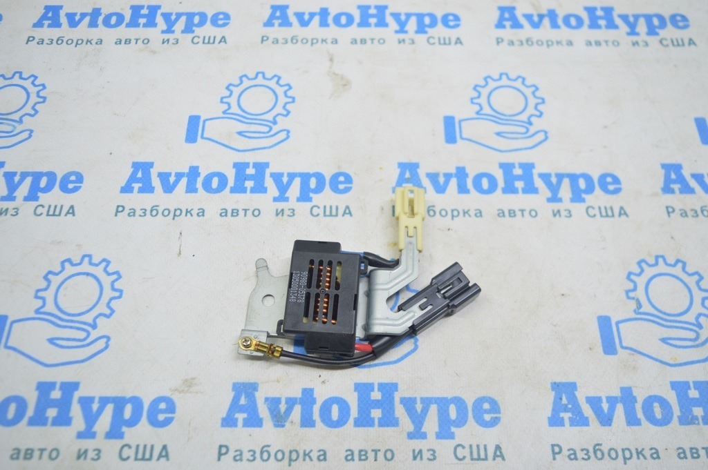 RADIO ANTENNA NOISE FILTER Lexus RX350 RX450h 10-15 — фото 2