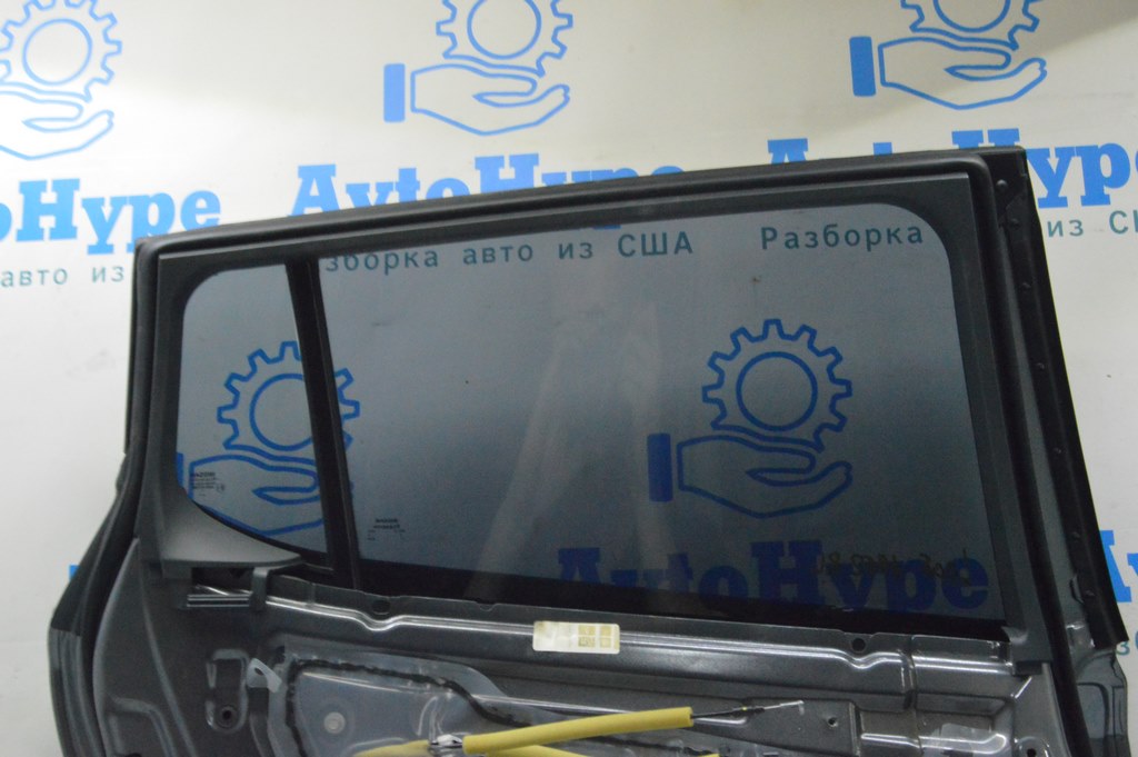 Рамка двери внутренняя задняя левая Nissan Leaf 18-24