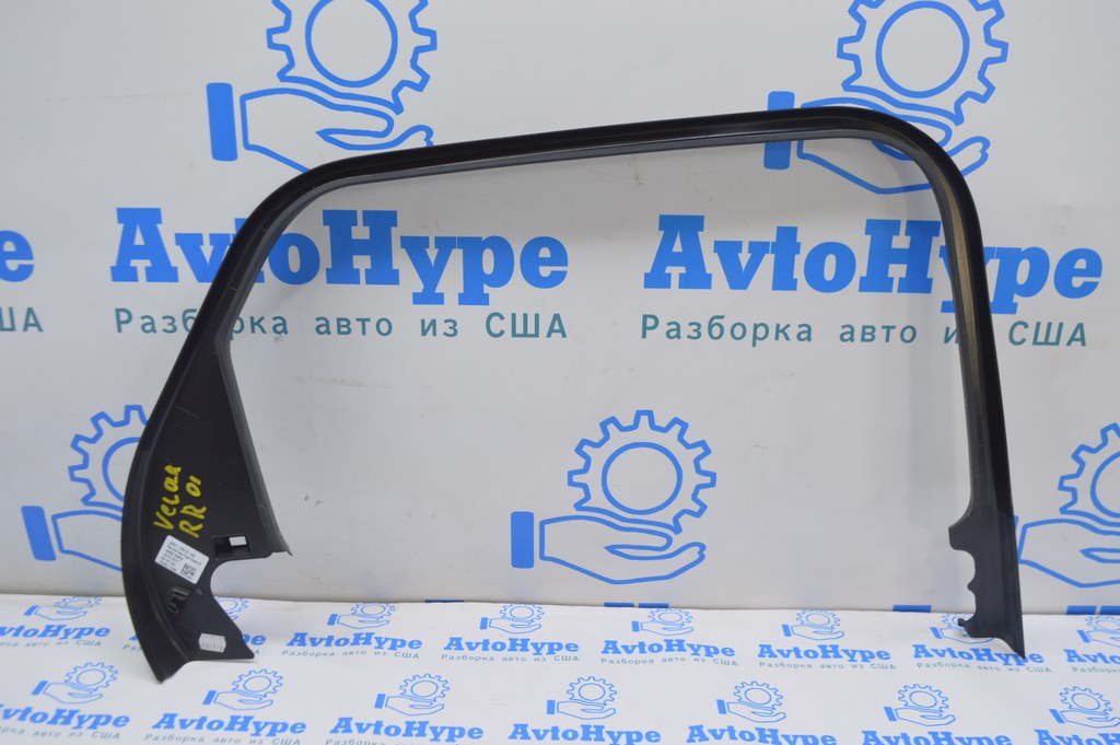 Рамка окна внутренняя задняя правая Range Rover Velar L560 17- J8A225514AB