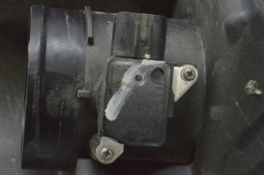 Расходомер воздуха Lexus RX350 RX450h 10-15