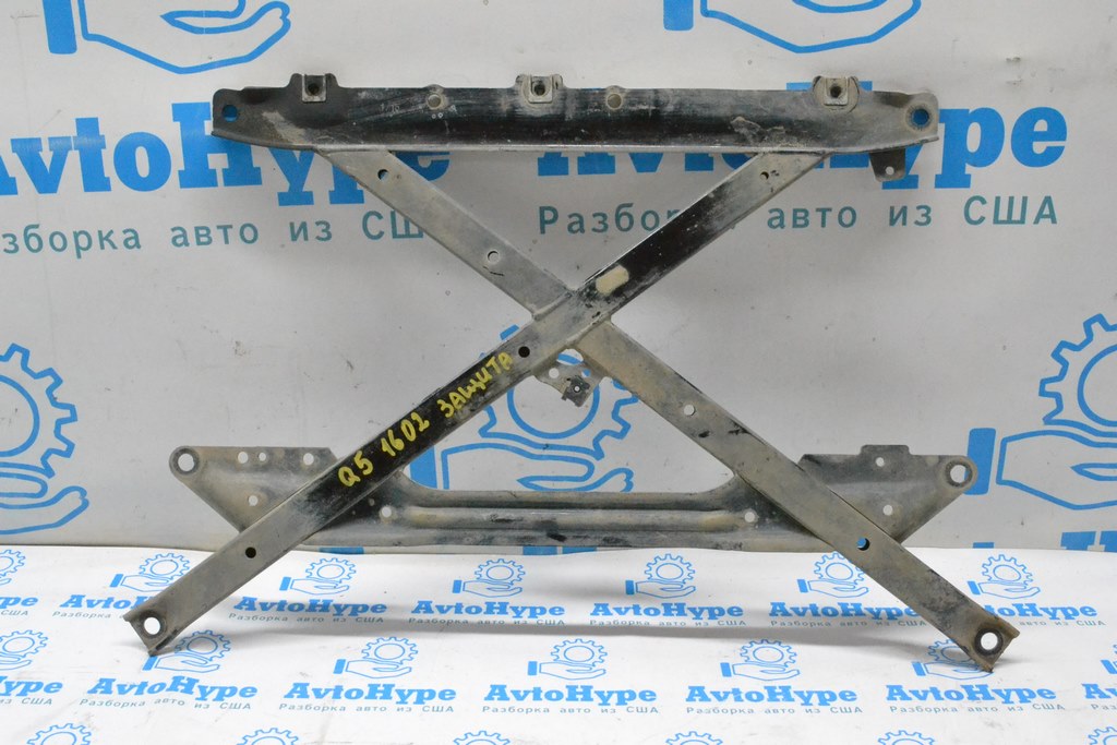 Распорка переднего подрамника Audi Q5 8R 13-17