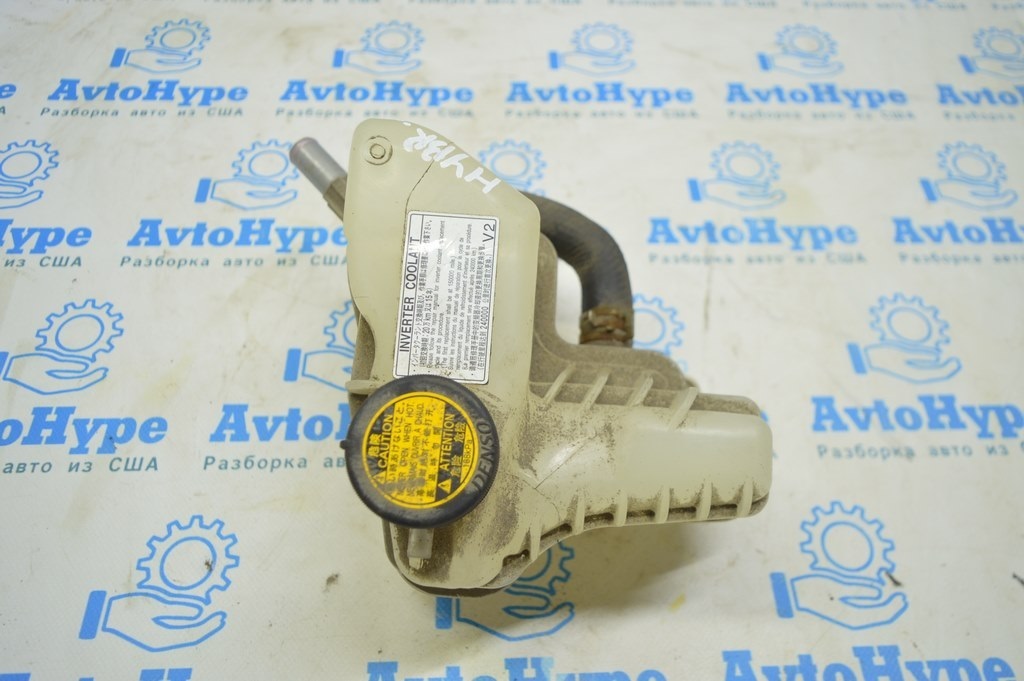 Расширительный бачок инвертора Toyota Camry v50 12-14 hybrid usa с крышкой (02)