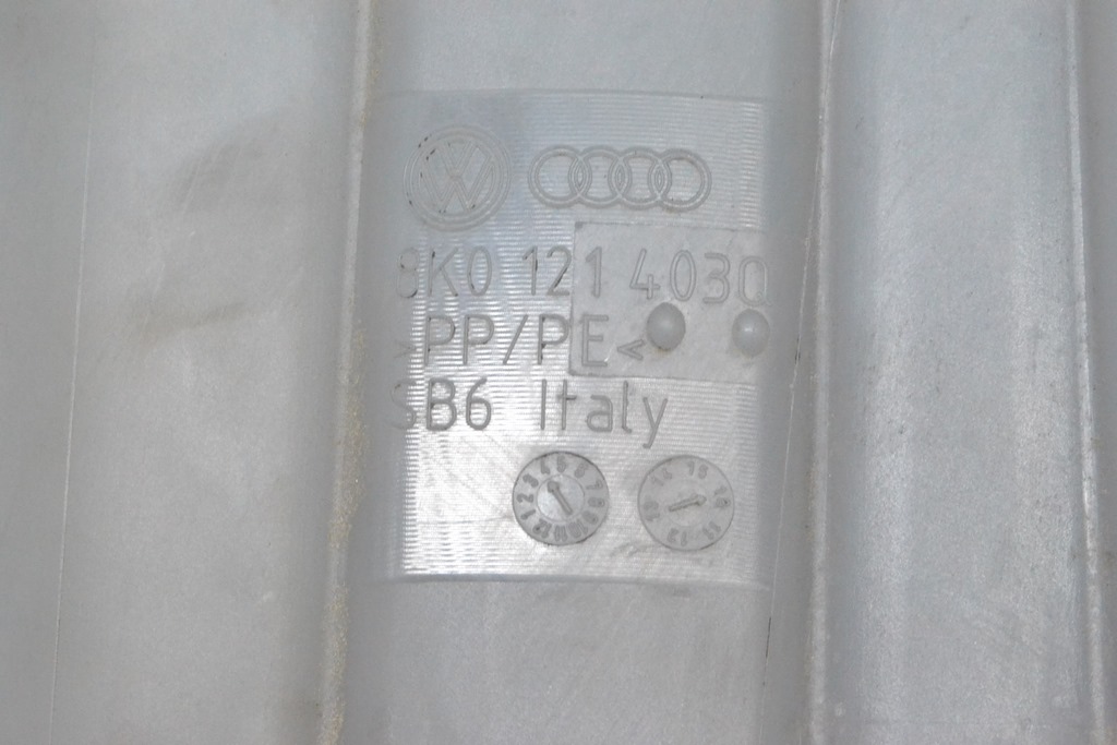 Розширювальний бачок охолодження Audi Q5 8R 11-17 2.0T, hybrid, без кронштейна, з кришкою (02) — фото 4