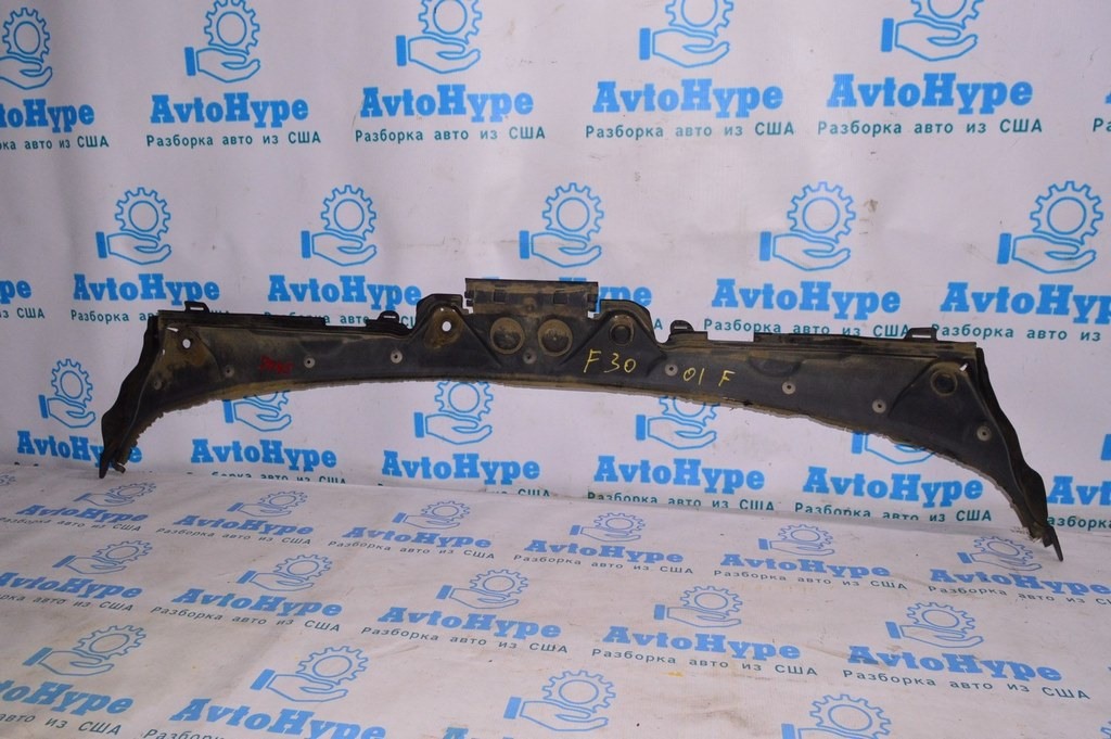 Решетка дворников (пластик) BMW 3 F30 12-19 (01) пластик рассохся