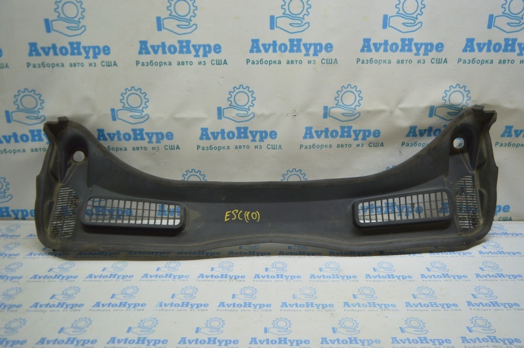 Решетка дворников (пластик) Ford Escape MK3 13-