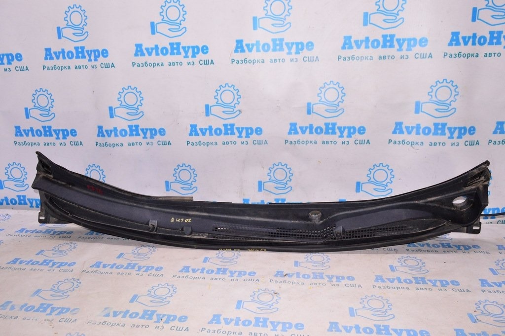 Решетка дворников (пластик) Subaru Outback 15-19
