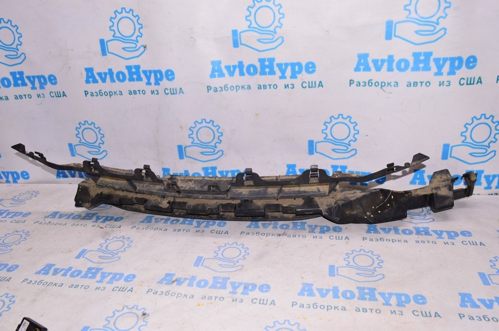 Решетка переднего бампера нижняя BMW 3 F30 12-15 дорест (01) деф.справа