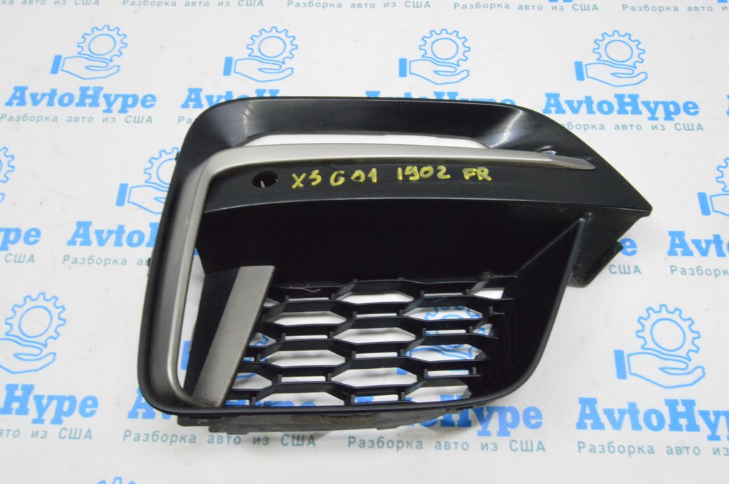 Решетка переднего бампера правая BMW X3 G01 18-21 M пакет, с хромом (02) 8065096