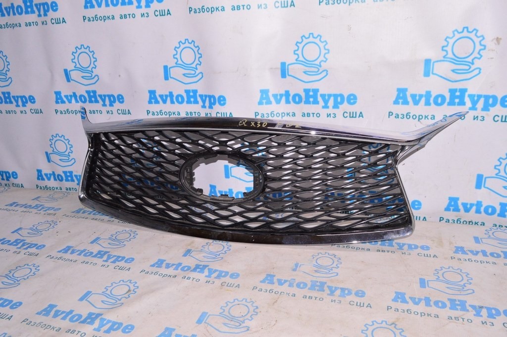 Решетка радиатора grill Infiniti QX30 17- с эмблемой