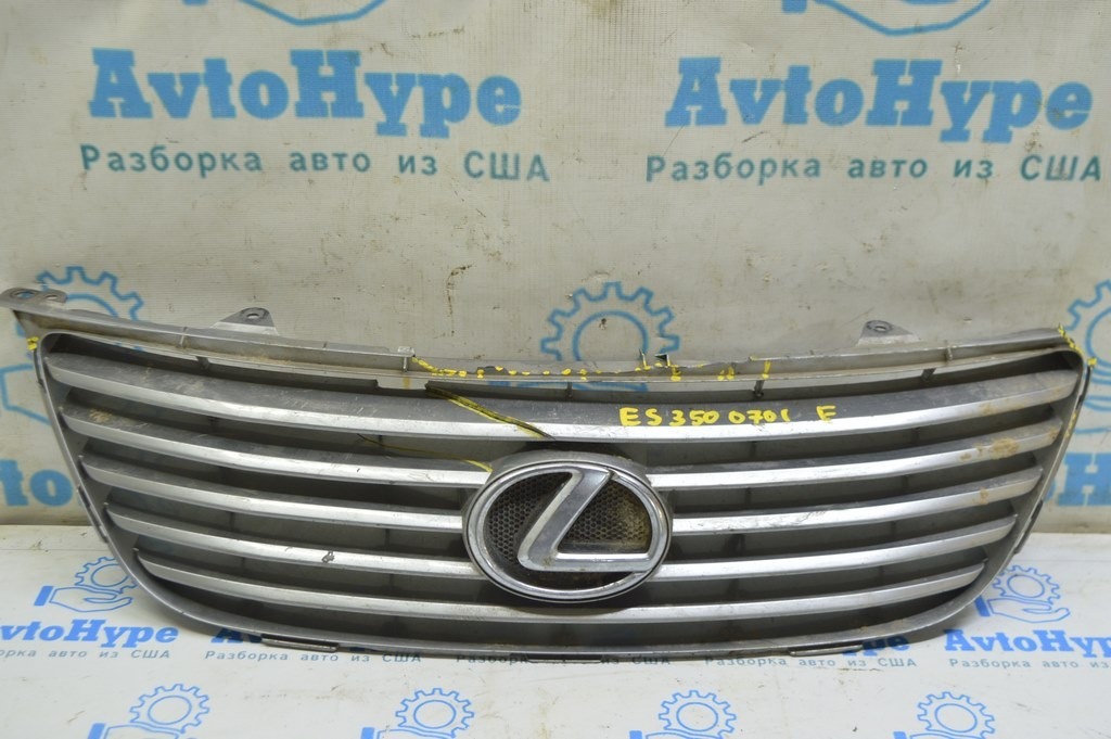Решетка радиатора grill Lexus ES350 07-09 (01) треснута, нет фрагмента