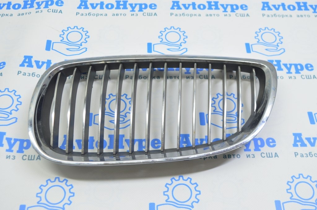 Решітка радіатора grill ніздря ліва BMW e92 07-10