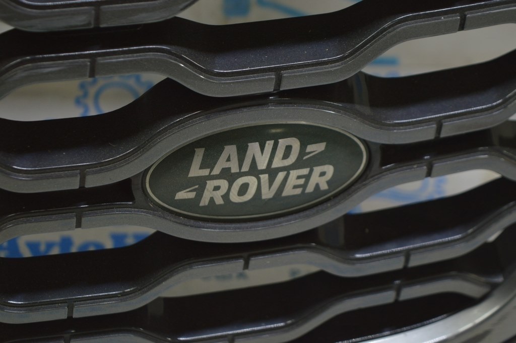 Решетка радиатора grill Range Rover Velar L560 17- LR092631 с эмблемой, слом креп (01) — фото 2