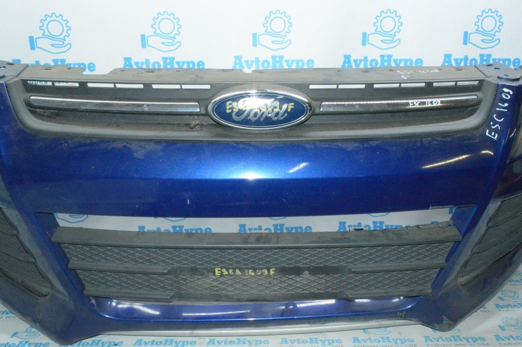 Решетка радиатора grill со значком Ford Escape MK3 13-16 дорест хром полоска