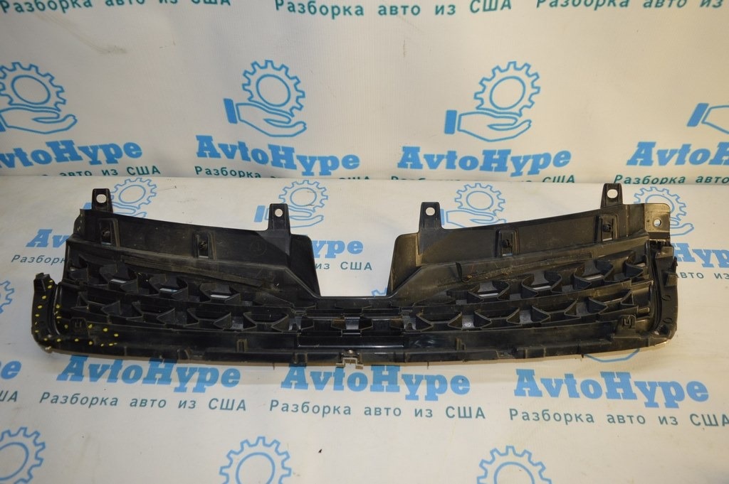 Решетка радиатора grill Subaru Forester 14-16 SJ дорест низ, только пластик (04) деф — фото 4
