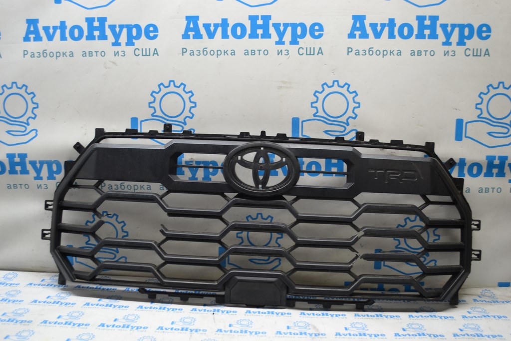 Решетка радиатора grill Toyota Tundra 22- (01) дефект нет фрагмента