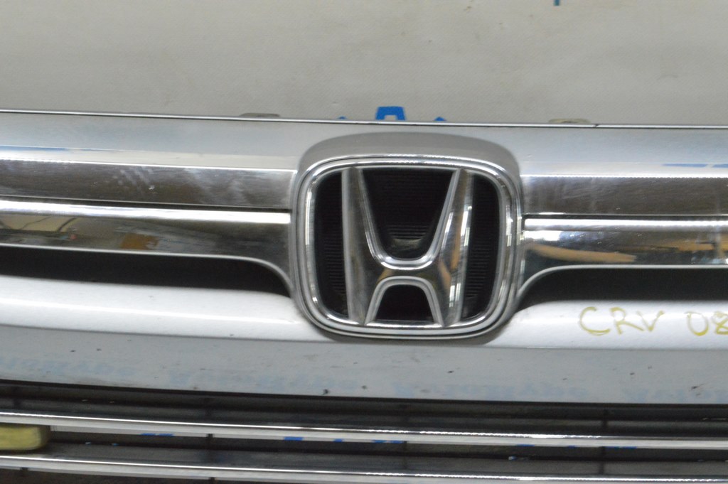 Решетка радиатора grill в сборе Honda CRV 07-09 2 части, с эмблемой (01) трещины — фото 2