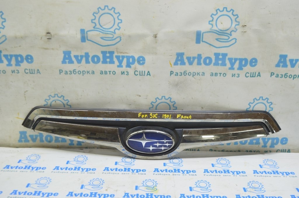 Решетка радиатора grill в сборе Subaru Forester 19- SK верх хром (01)
