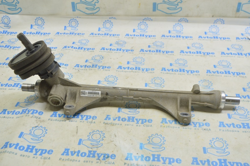 Рейка рулевая Nissan Leaf 18- под R16 (01)