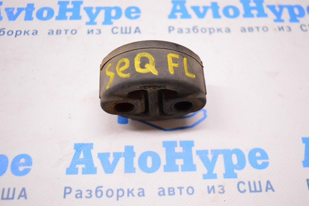 Резинка кронштейн глушителя (любой) Toyota Sequoia 2008-2022 — фото 3