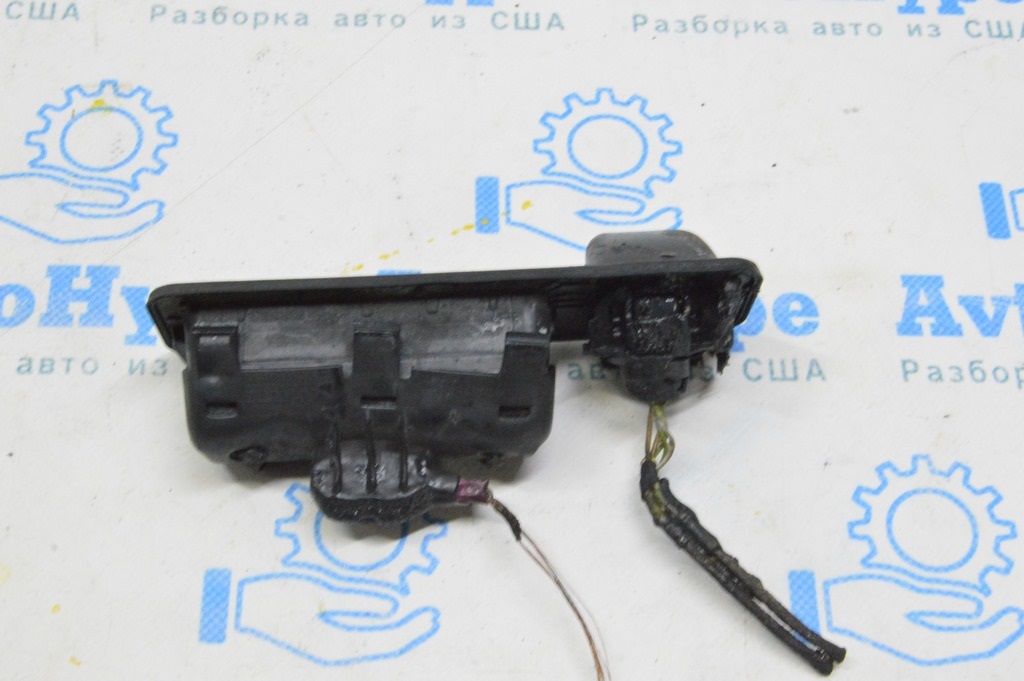 Ручка двери багажника с кнопкой BMW X5 G05 19-24 под камеру (01) оплавлена — фото 2