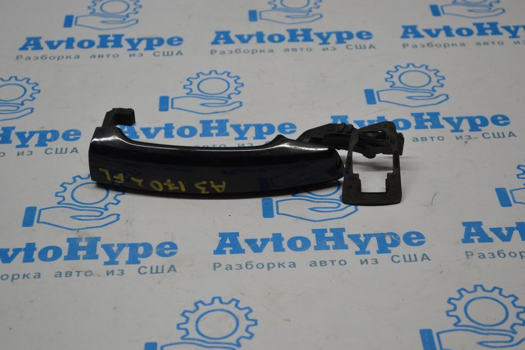Ручка двери внешняя перед лев Audi A3 8V 15-20