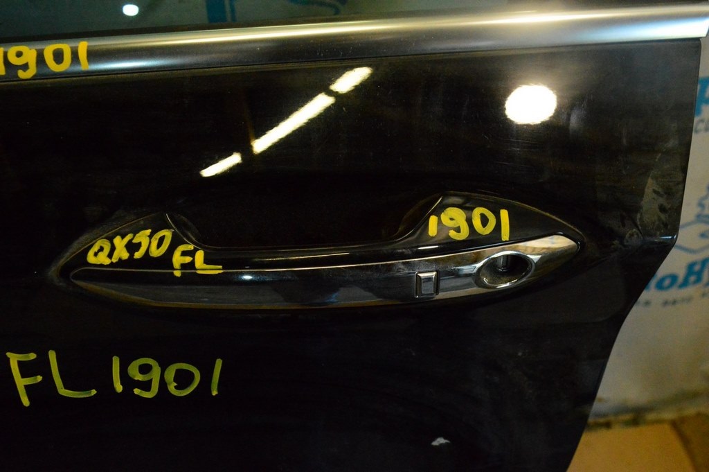 Ручка двери внешняя перед лев Infiniti QX50 19- keyless, с накладкой