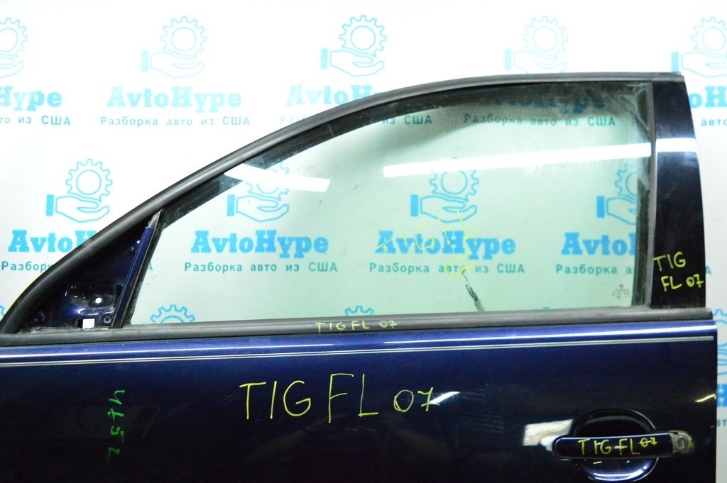 Ручка двери внешняя перед лев VW Tiguan 09-17