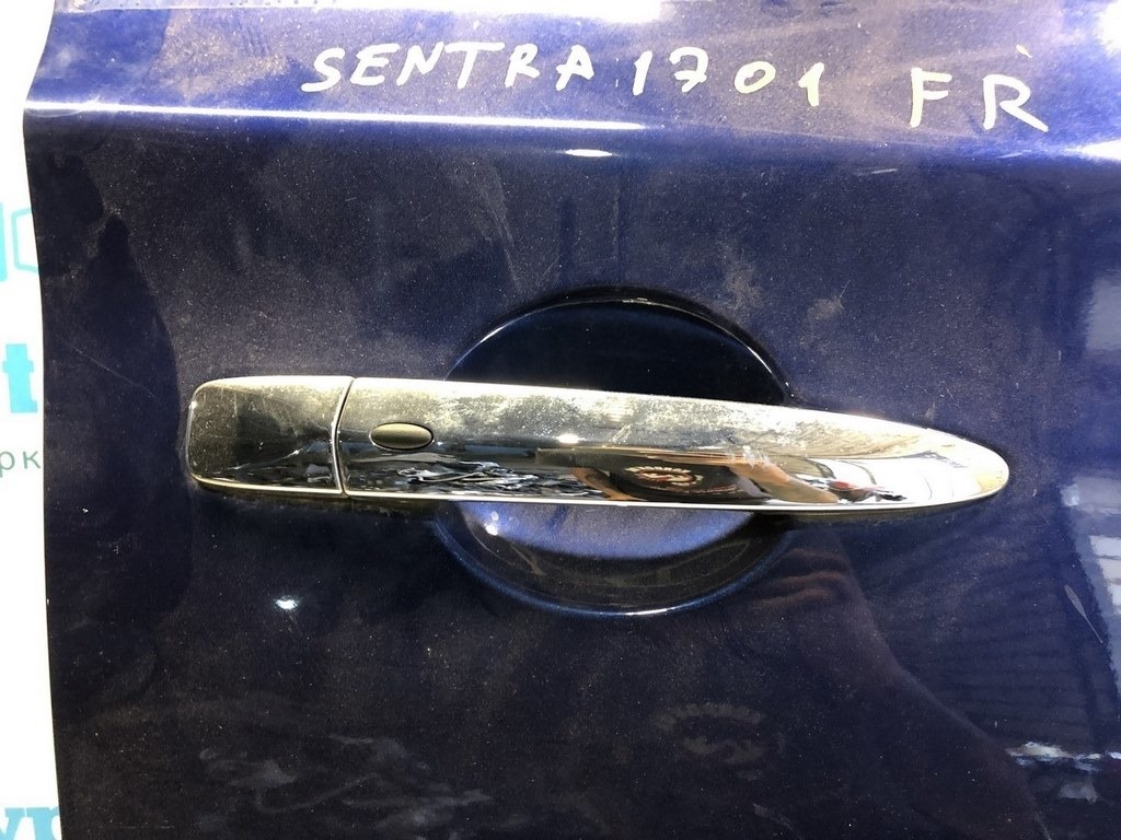 Ручка двери внешняя перед прав Nissan Sentra 15-19 Keyless