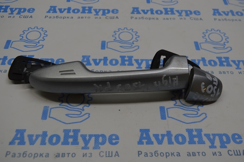 Ручка двери внешняя перед прав Toyota Highlander 14- keyless