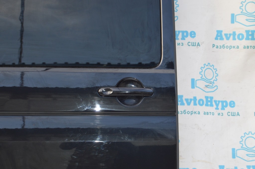 Ручка двери внешняя зад прав VW Multivan T5 09-15