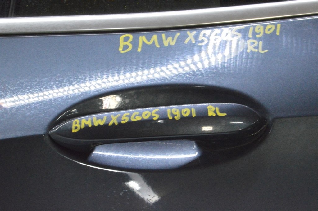Ручка двери внешняя задняя левая BMW X5 G05 19-23 keyless