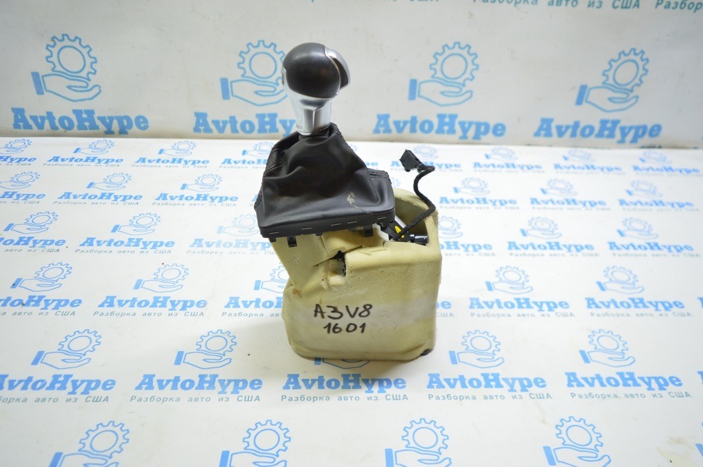 Ручка КПП Audi A3 8V 15-20 S-tronic черная строчка
